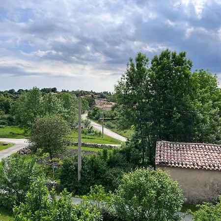 Vista Appartement Lupoglav (Istria)